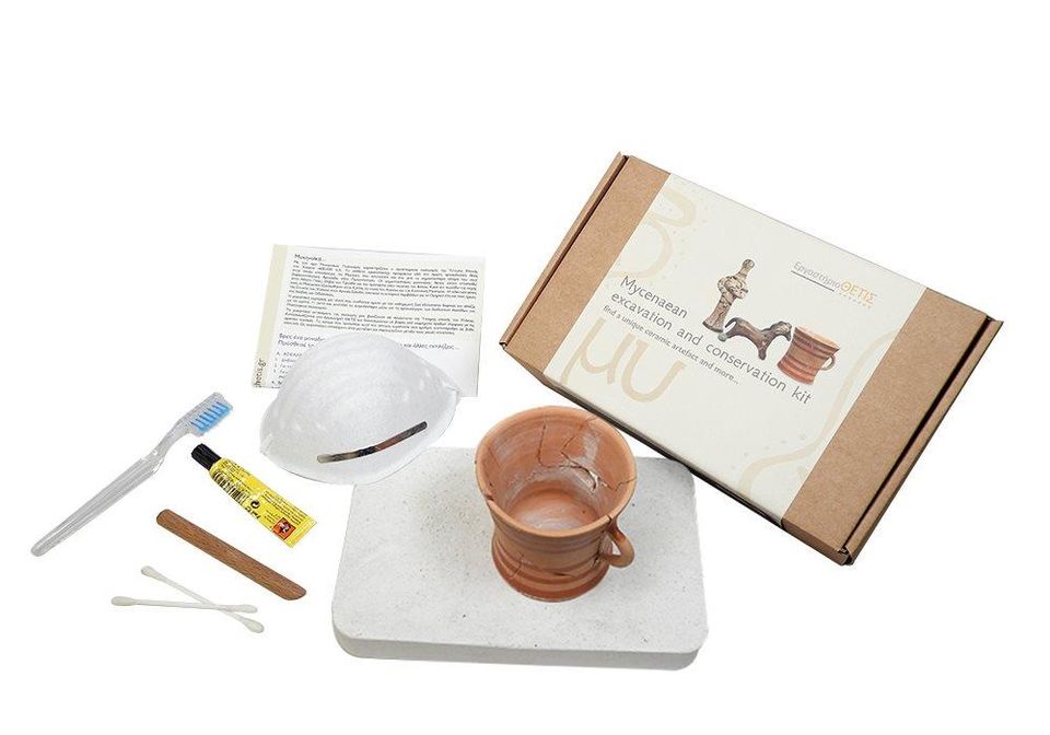 Mycenaean Mug Excavation& Conservation Play set 1 Mycenaean Mug Excavation& Conservation Play set
